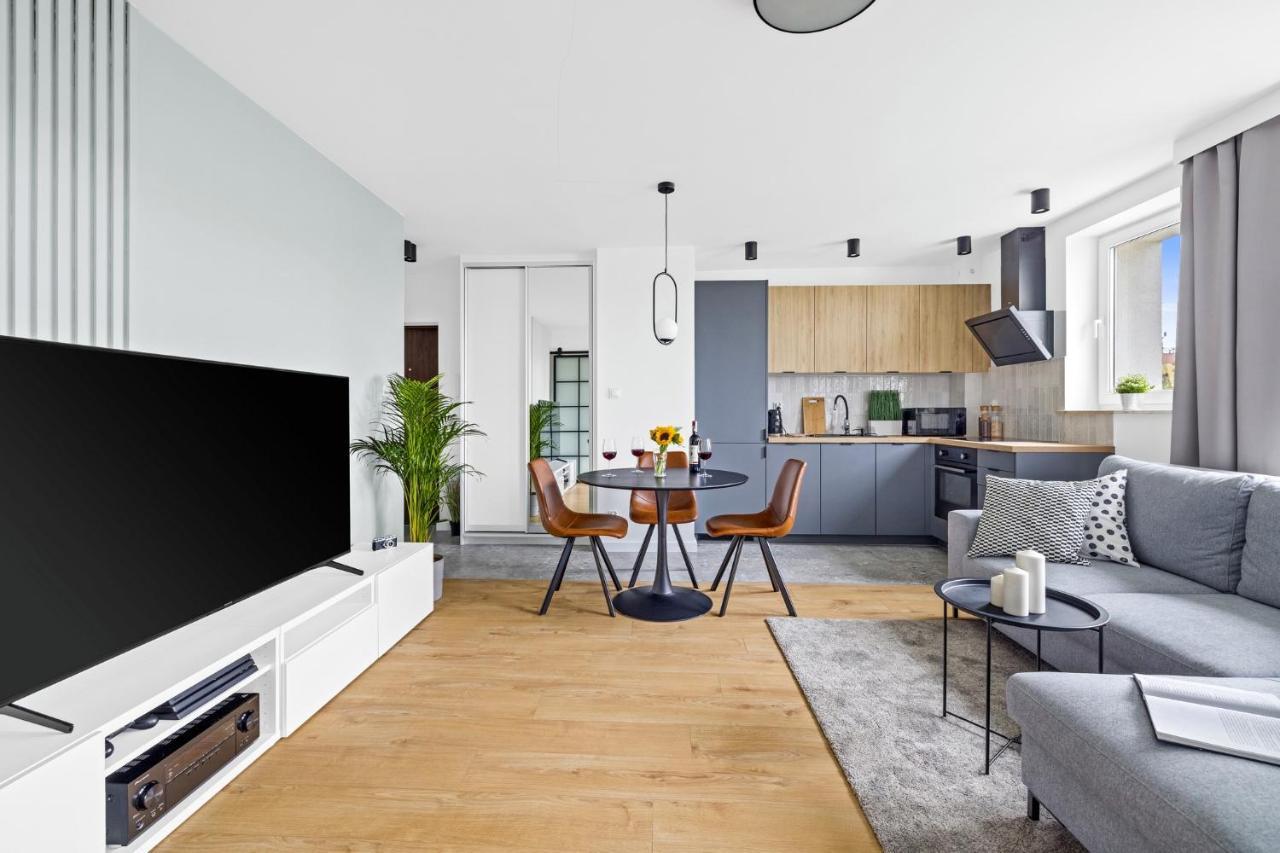 Modern Apartment - Gdansk City Centre Buitenkant foto
